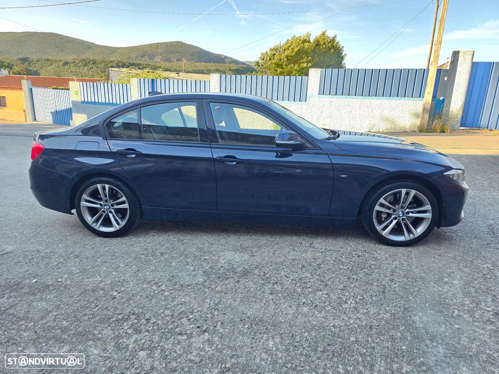 BMW 335 i Aut. Sport Line - 11