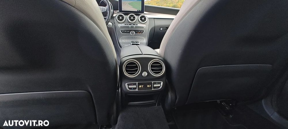 Mercedes-Benz C 250 (BlueTEC) d 4Matic T 7G-TRONIC Avantgarde - 13