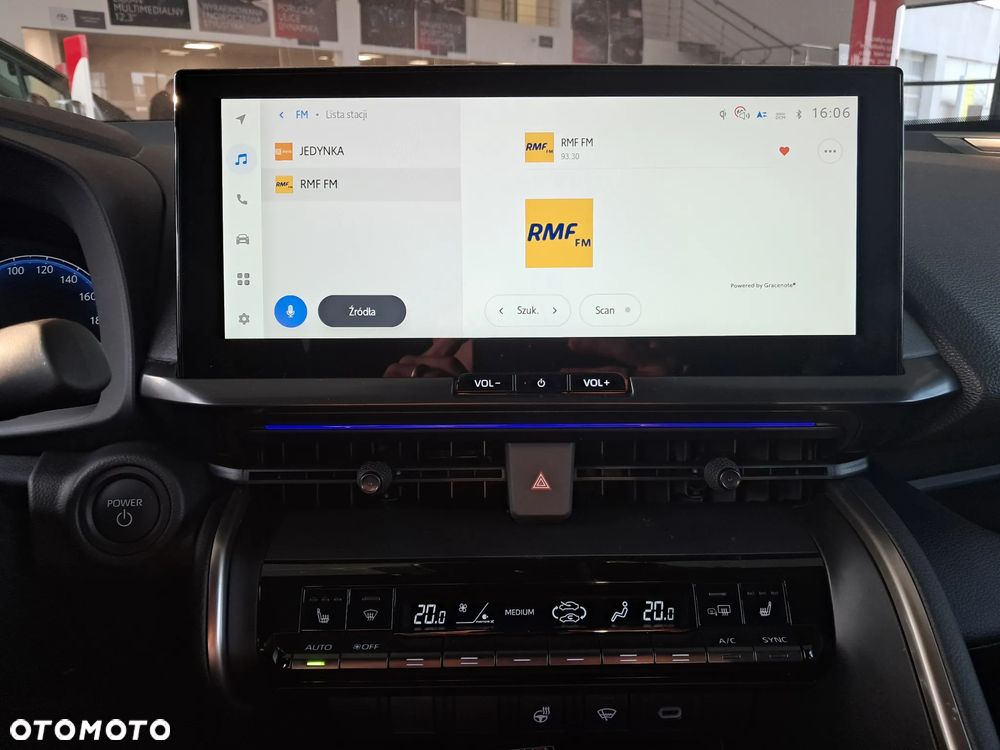 Toyota C-HR 2.0 PHEV Dynamic Force Executive - 16