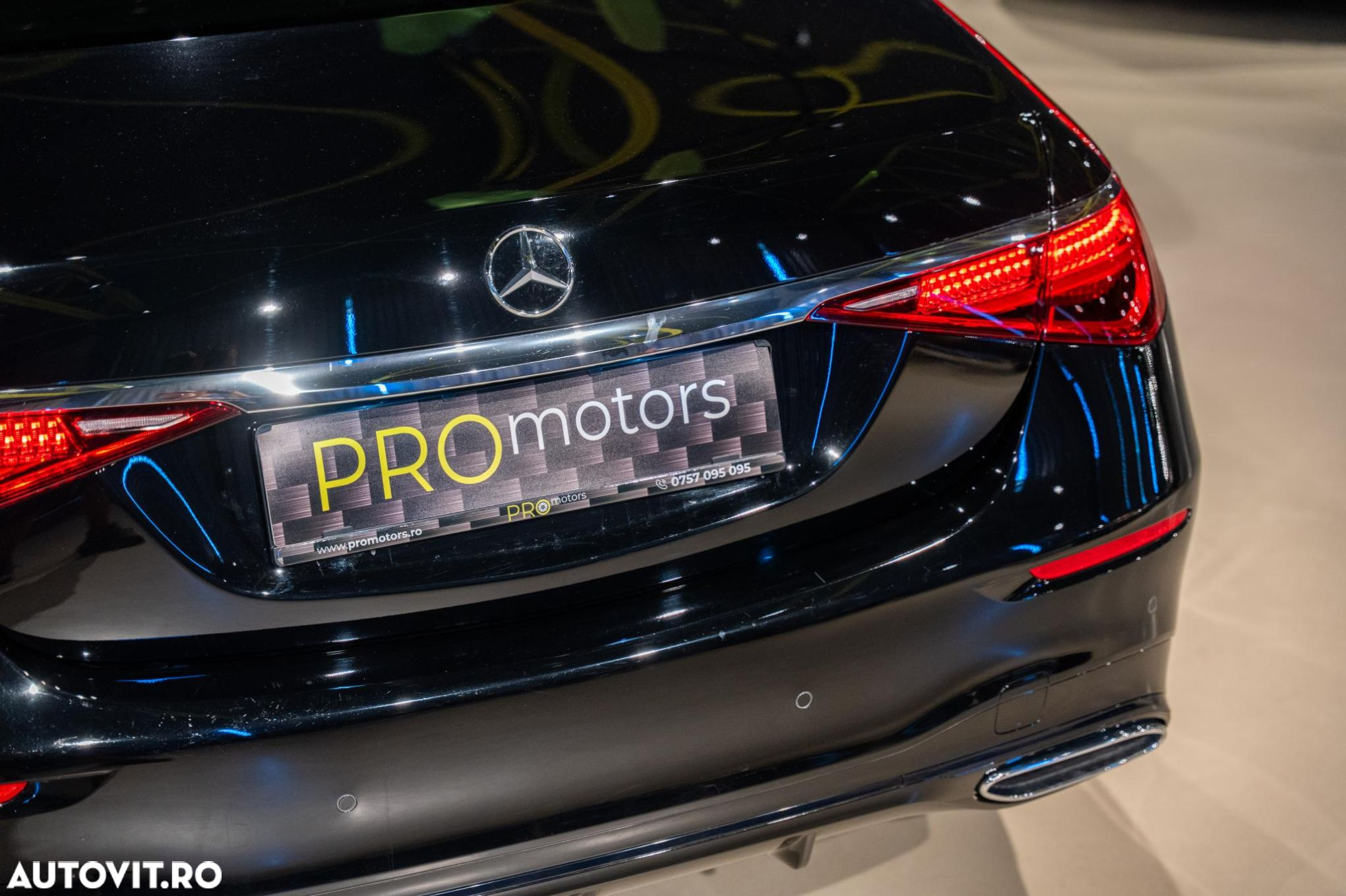 Mercedes-Benz S - 14
