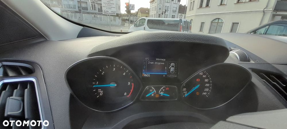 Ford Kuga - 3