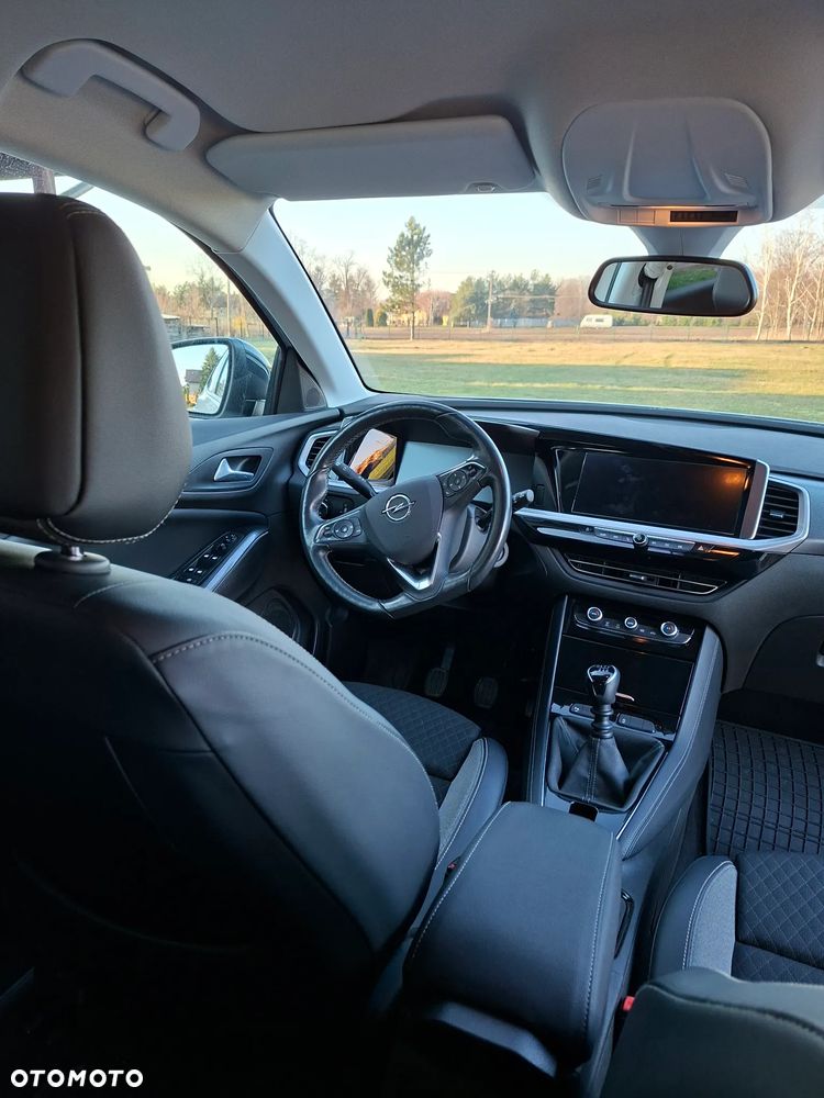 Opel Grandland X 1.2 Start/Stop Elegance - 9