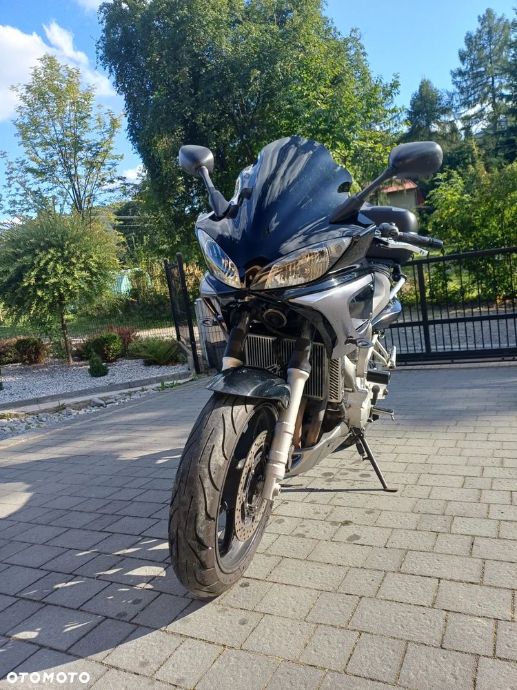 Yamaha FZ6 - 1