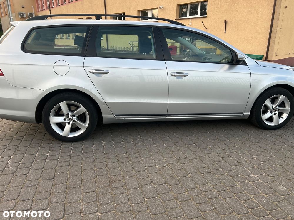 Volkswagen Passat Variant - 9