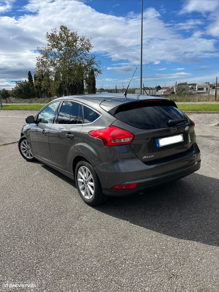 Ford Focus 1.5 TDCi Titanium - 4