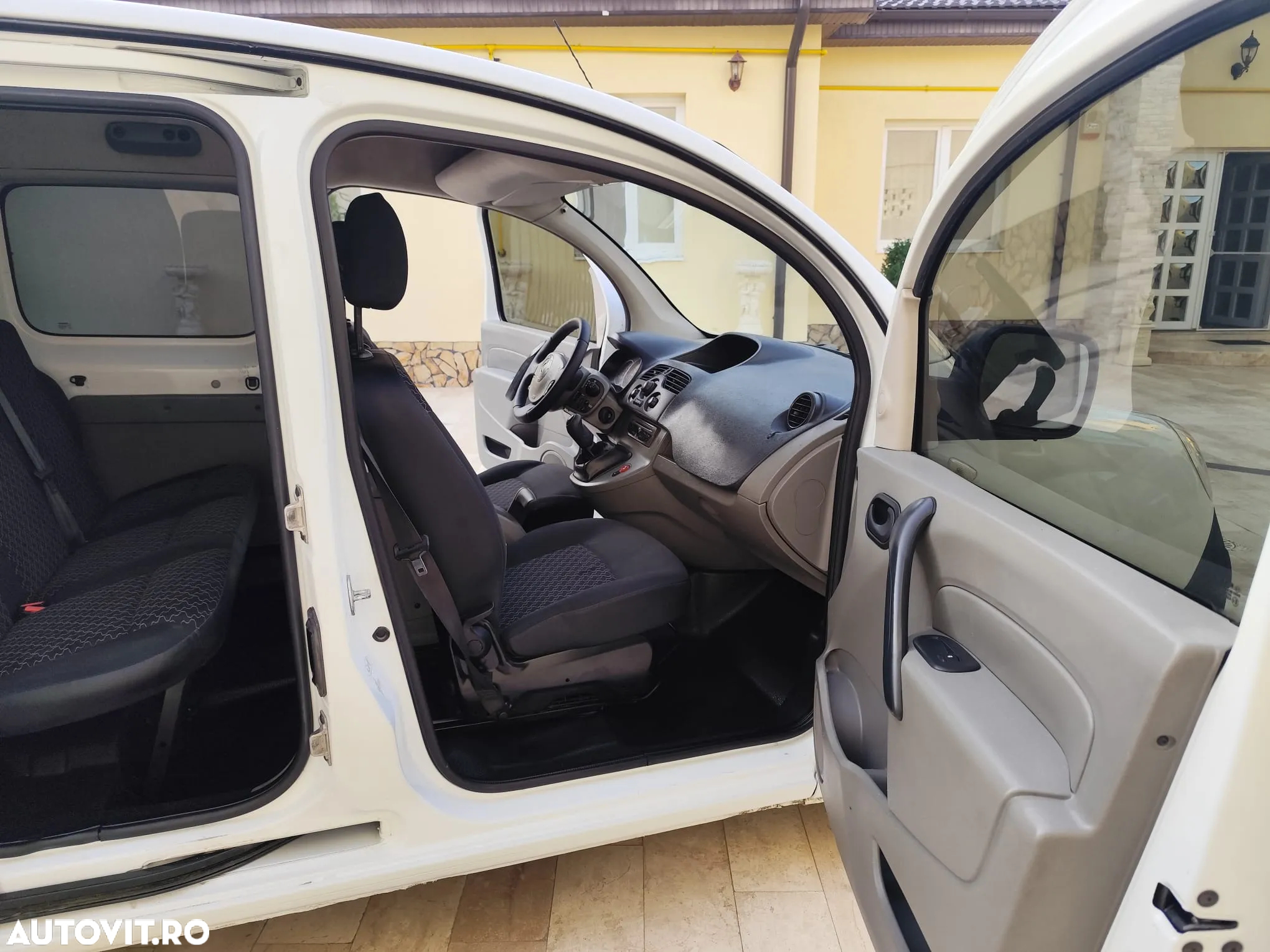 Renault Kangoo - 8
