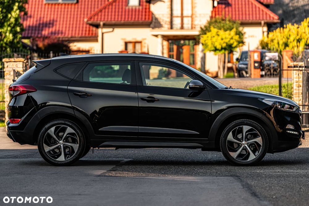 Hyundai Tucson blue 1.7 CRDi 2WD Style - 19