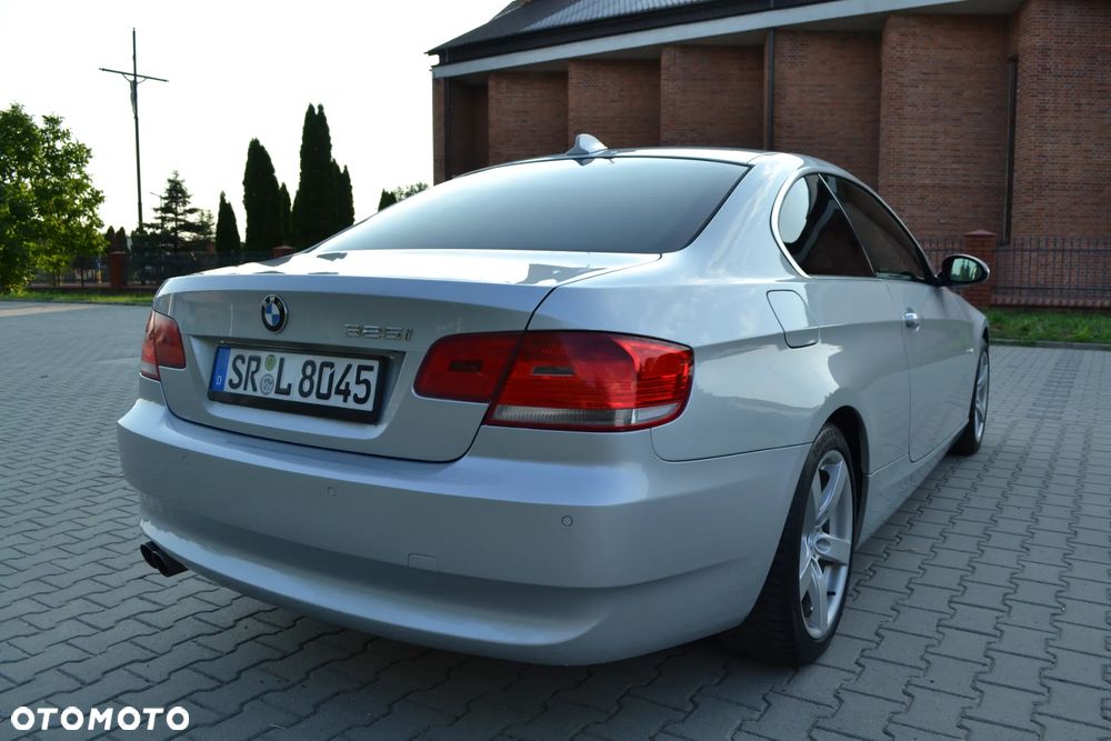 BMW Seria 3 325i - 8