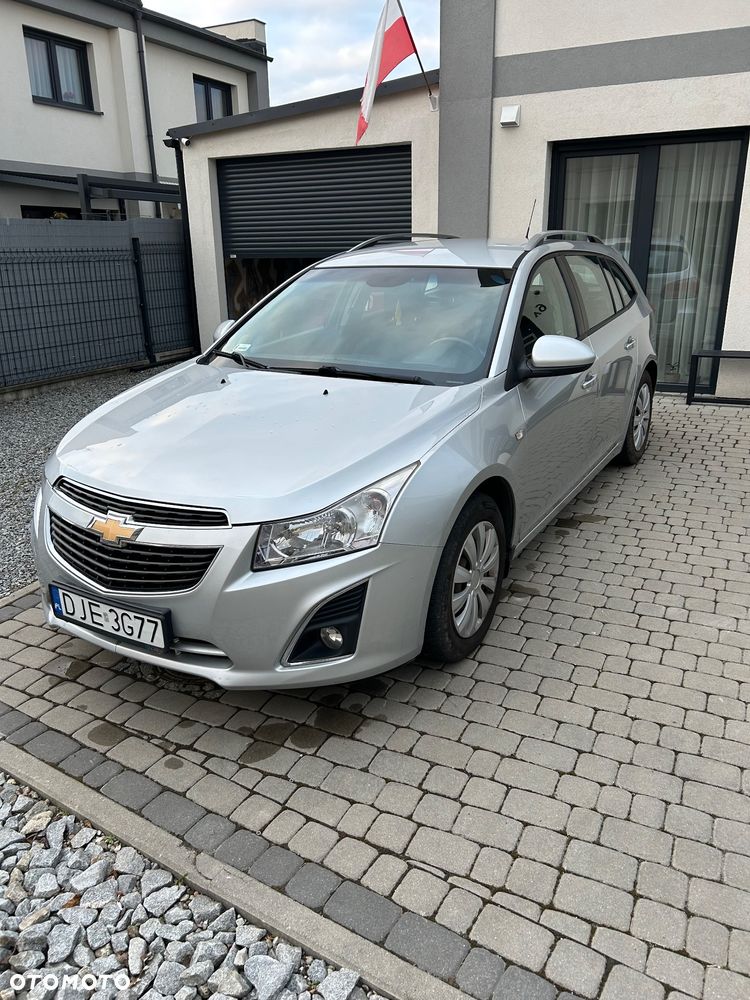 Chevrolet Cruze 1.6 LT - 1