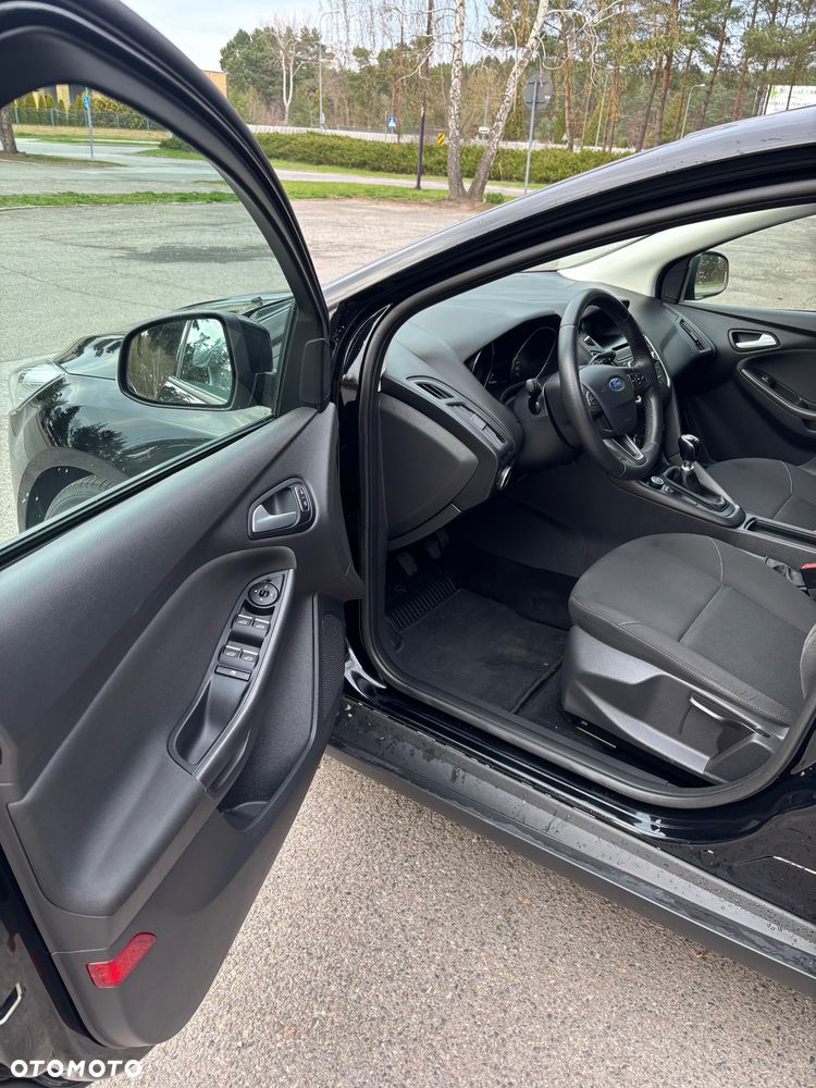 Ford Focus 1.0 EcoBoost Black Edition ASS - 11