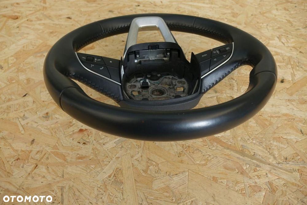 KIEROWNICA SKÓRZANA MULTIFUNKCJA MULTIFUNKCYJNA AUDI Q3 2020 - 6
