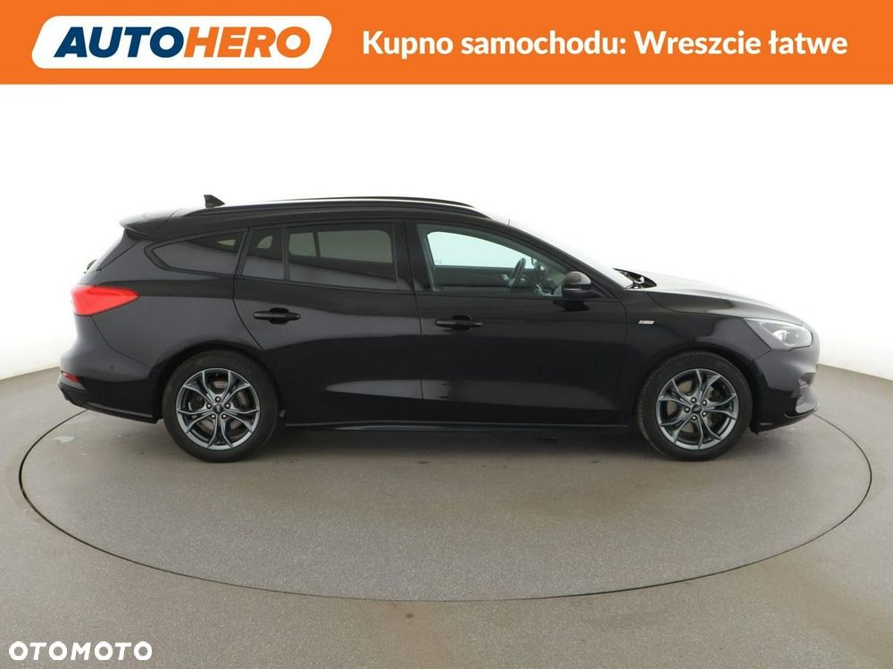 Ford Focus 1.5 EcoBlue Start-Stopp-System ST-LINE - 10