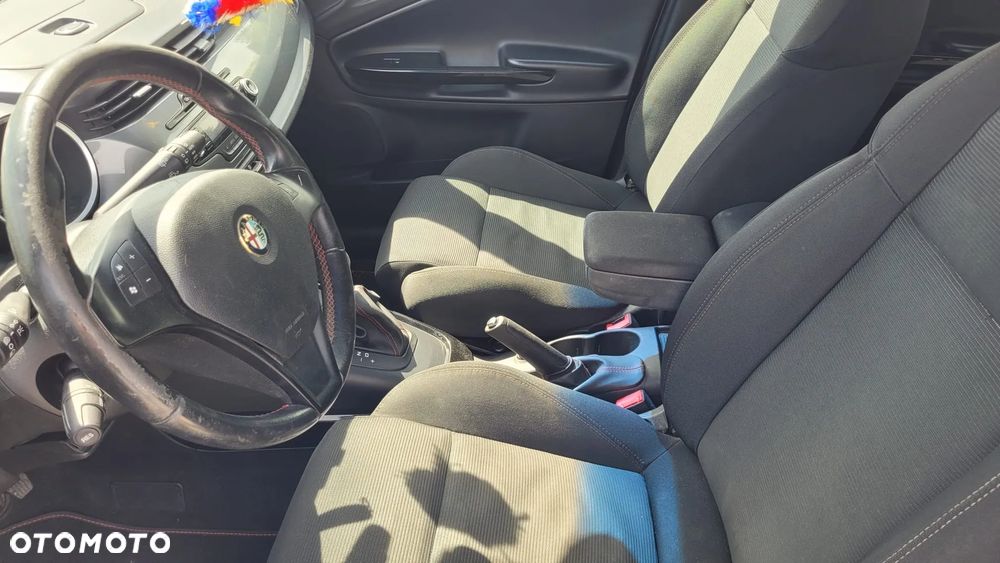 Alfa Romeo Giulietta 1.4 TB MultiAir Distinctive TCT - 11