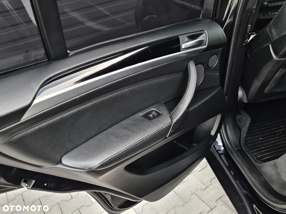 BMW X5 3.0sd - 24