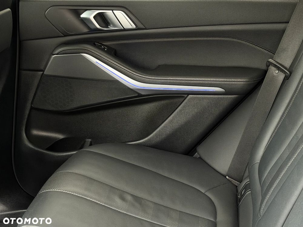BMW X5 xDrive25d sport - 33