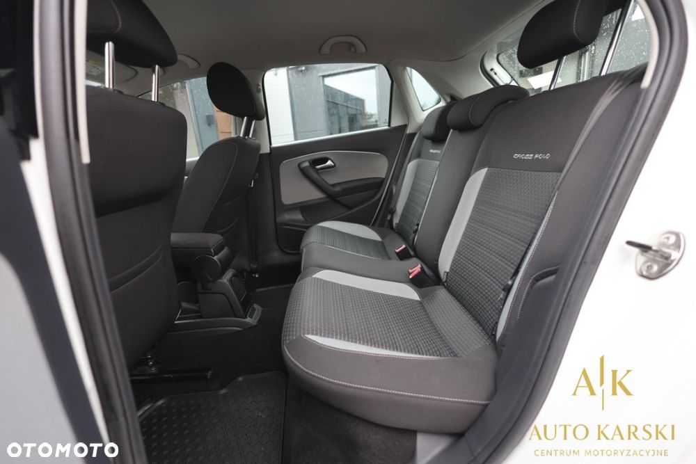 Volkswagen Polo Cross - 37