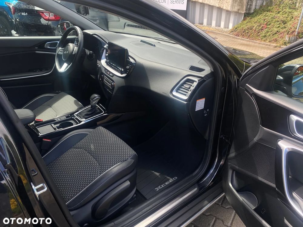 Kia XCeed ver-1-6-gdi-phev-business-line-dct - 16