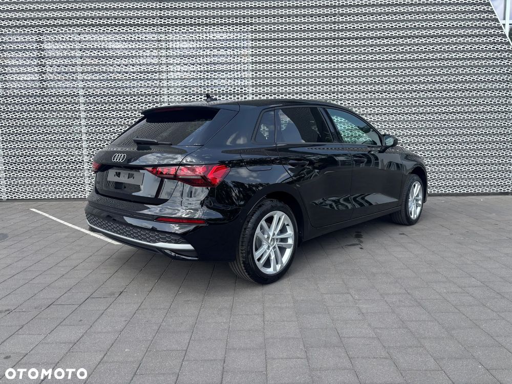Audi A3 Sportback - 8