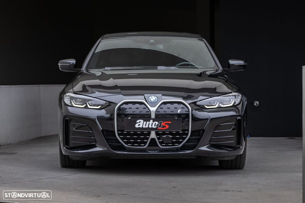 BMW i4 eDrive40 Desportiva M - 4