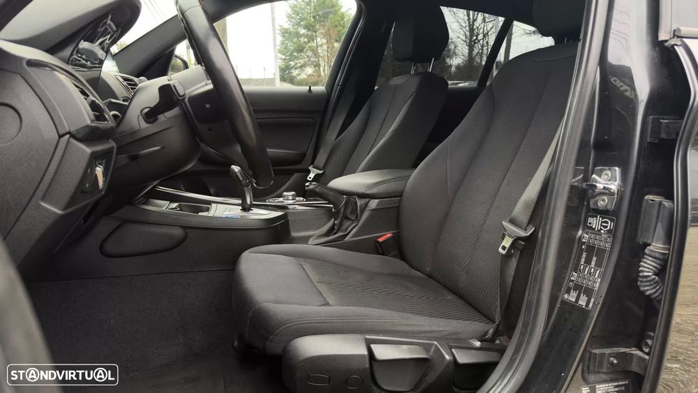 BMW 118 dA Line Sport - 10