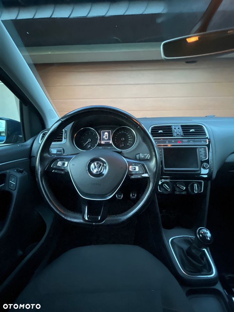 Volkswagen Polo - 12