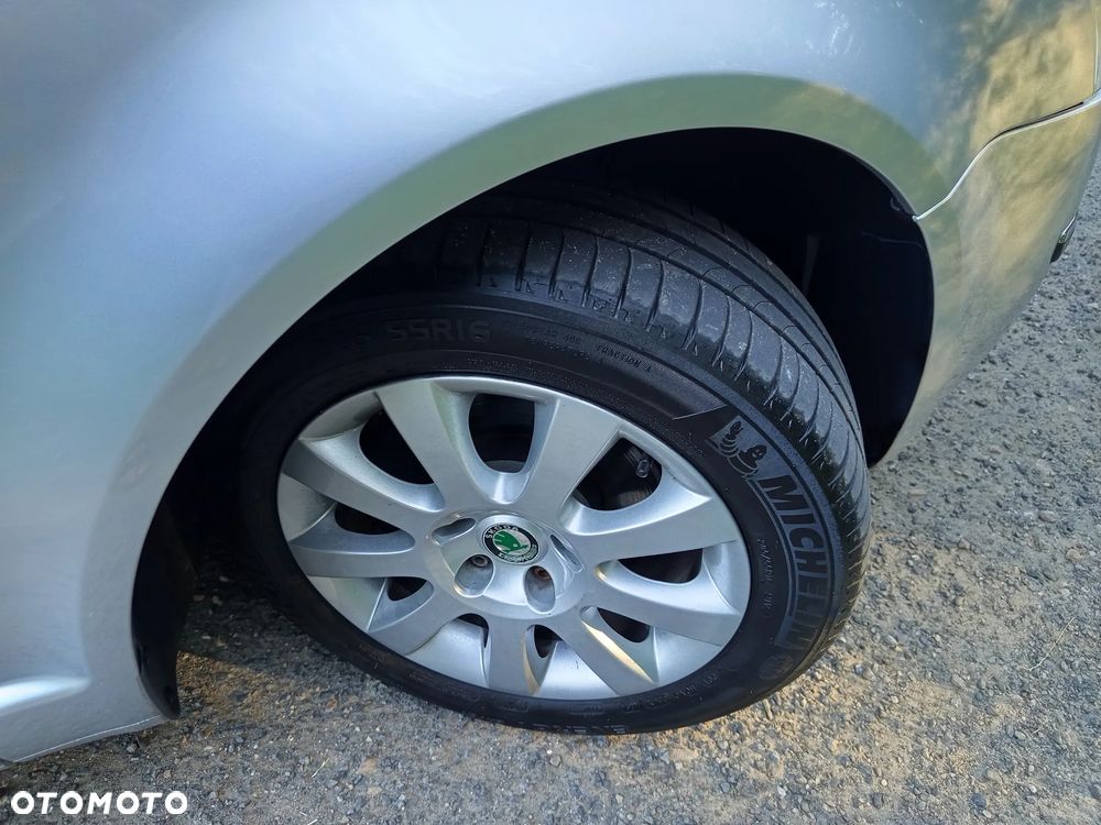 Skoda Superb 1.8 Turbo - 8