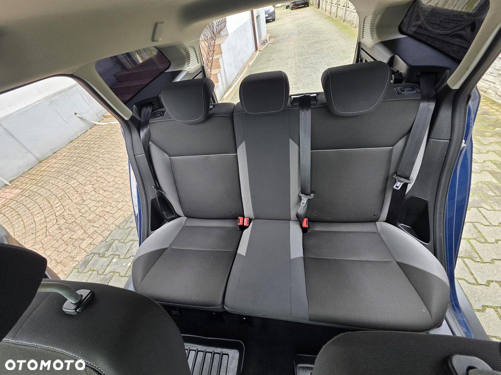 Ford Focus 1.0 EcoBoost Trend - 32