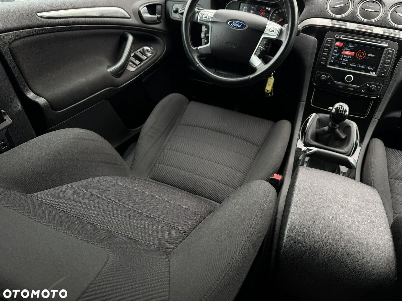 Ford S-Max - 24