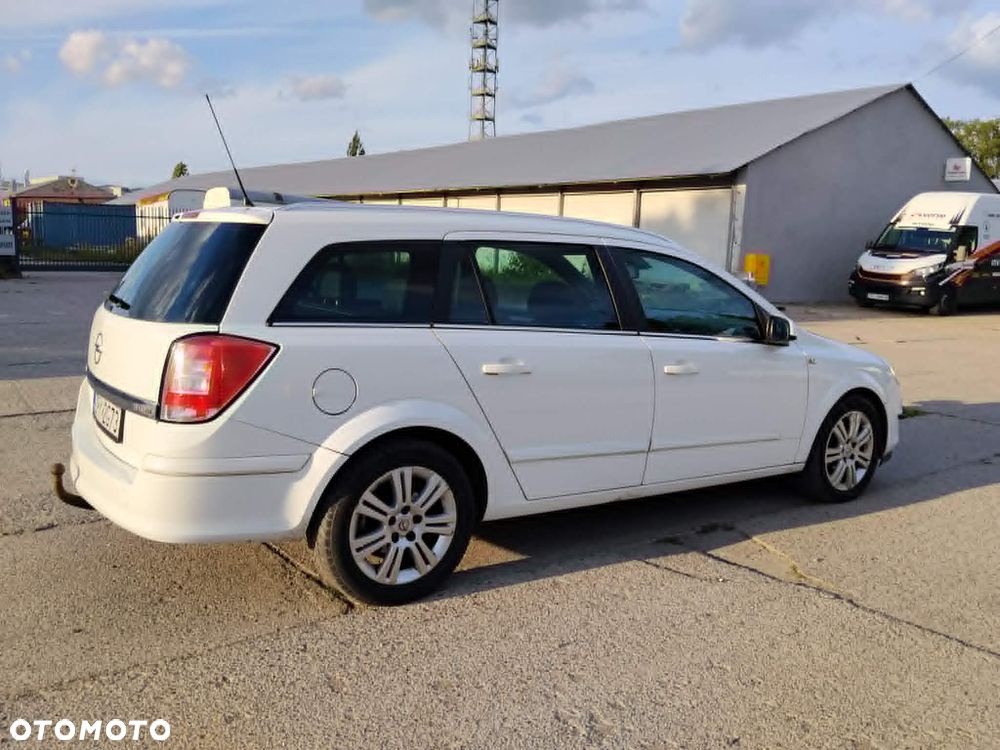 Opel Astra 1.7 CDTI Sport - 5