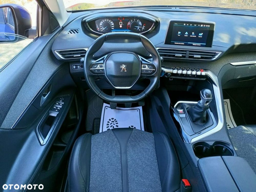 Peugeot 3008 1.2 PureTech Allure - 16