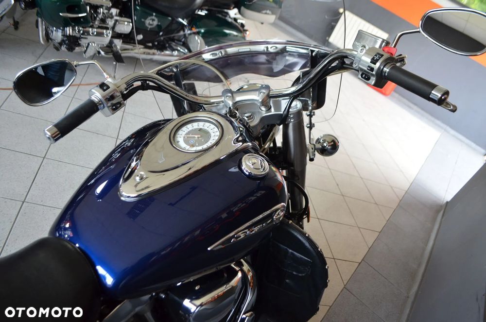 Yamaha Road Star - 32
