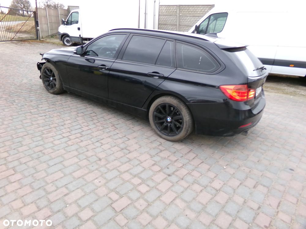 BMW Seria 3 318d Sport Line - 13