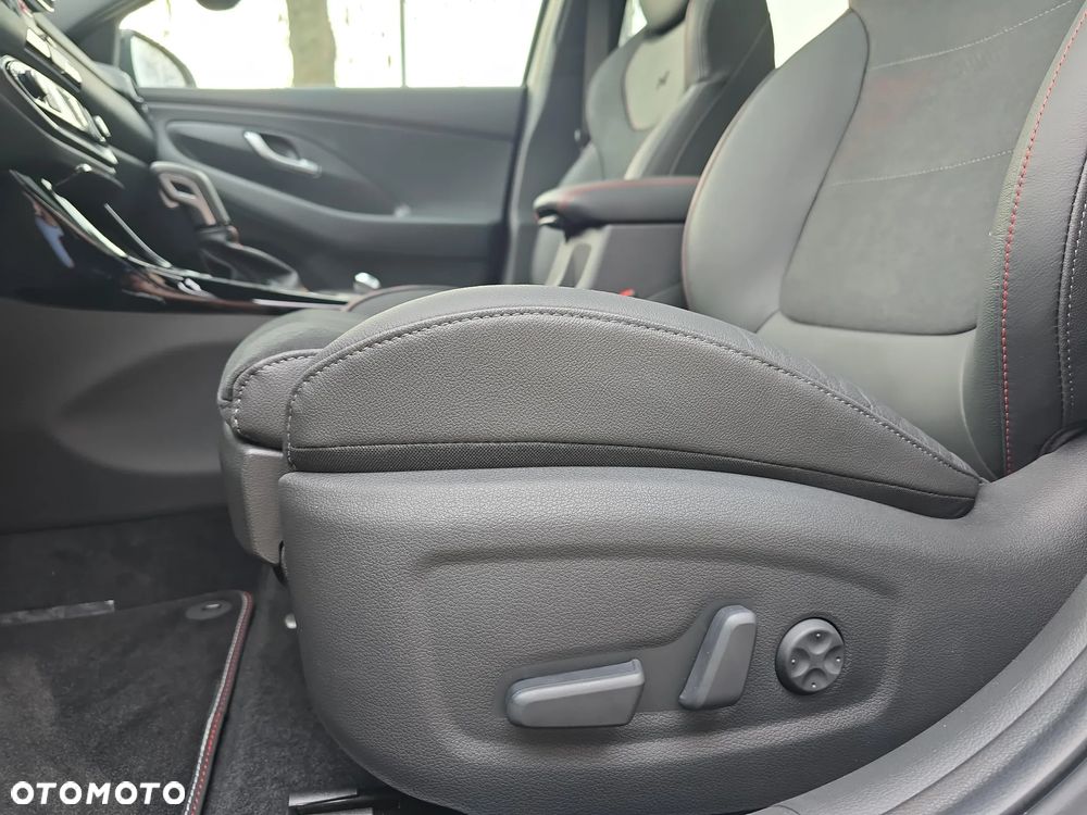 Hyundai i30 1.6 T-GDI DCT N Line - 12