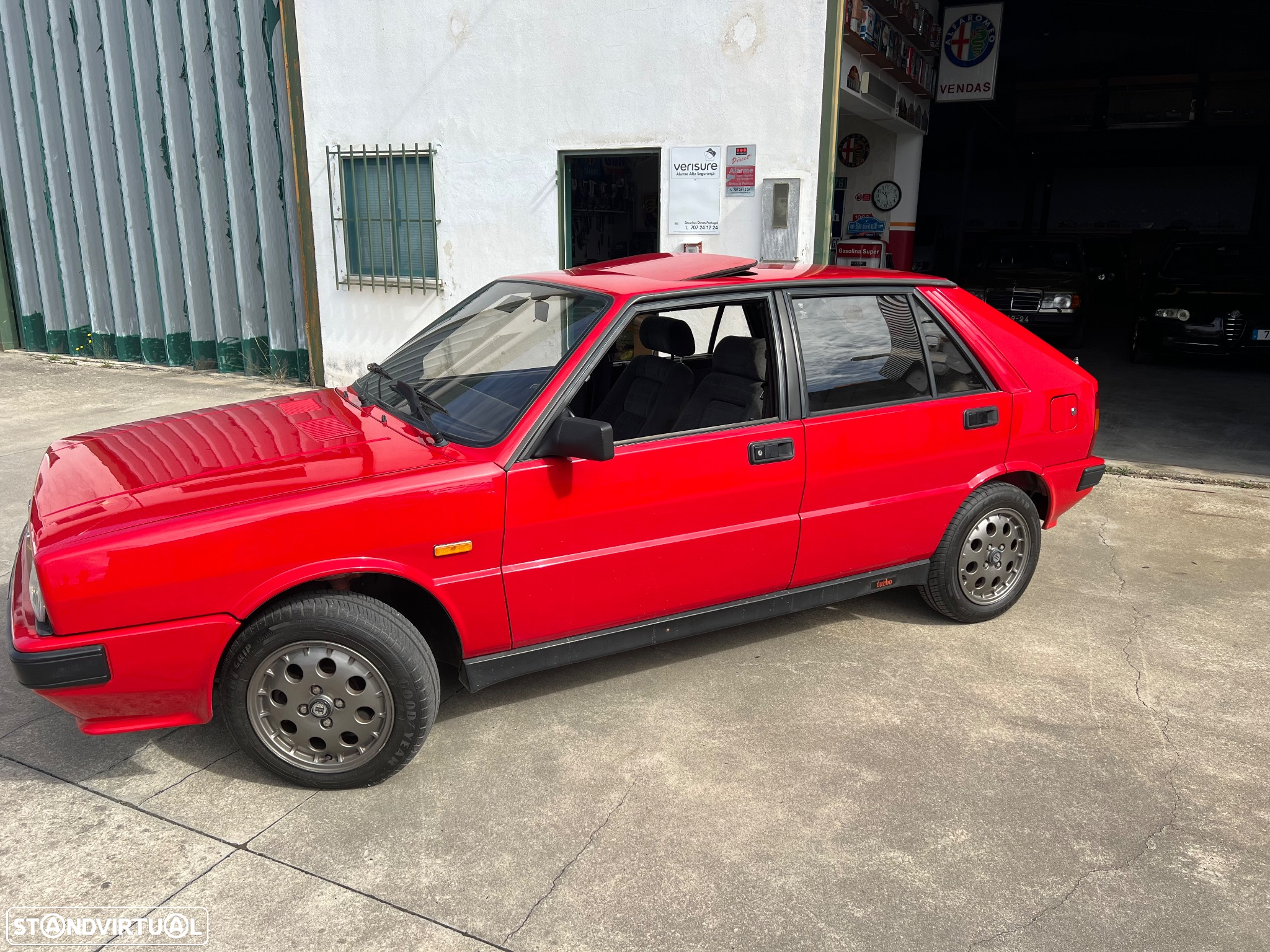 Lancia Delta 1.6 HF Turbo - 13