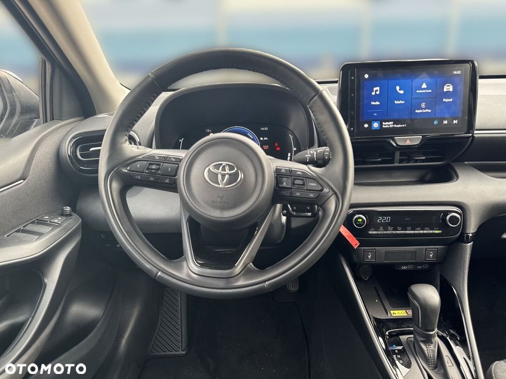 Toyota Yaris Hybrid 1.5 Style - 12