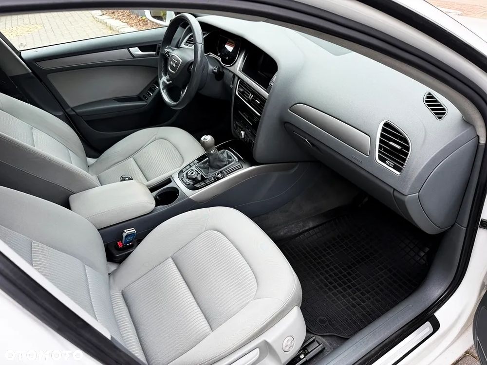 Audi A4 Avant 2.0 TDI DPF Attraction - 9