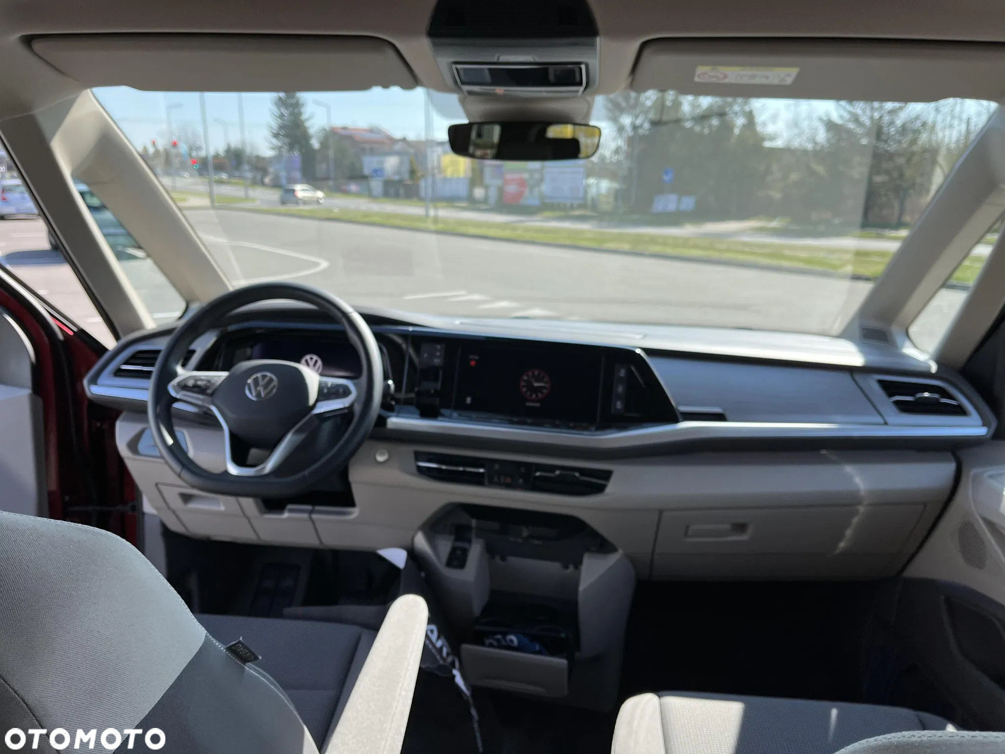 Volkswagen Multivan 1.4 TSI eHybrid PHEV L2 Life DSG - 24