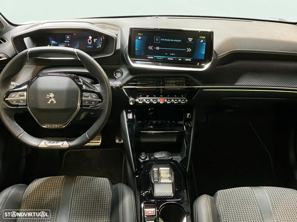 Peugeot e-208 50 kWh GT - 13