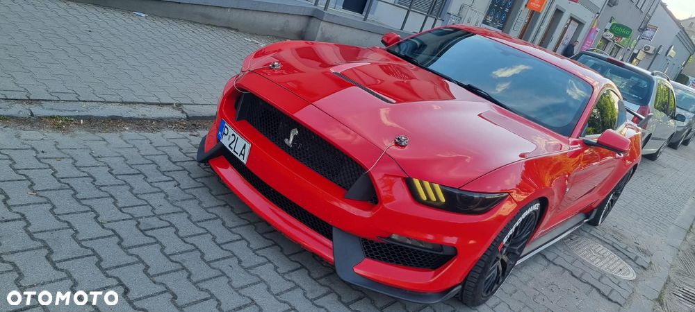 Ford Mustang 5.0 V8 GT - 4