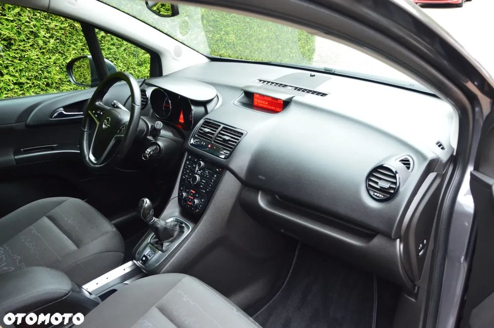 Opel Meriva 1.4 150 Jahre - 9