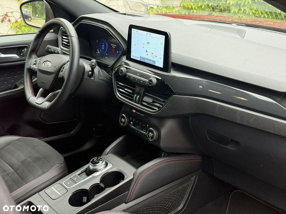 Ford Kuga - 21