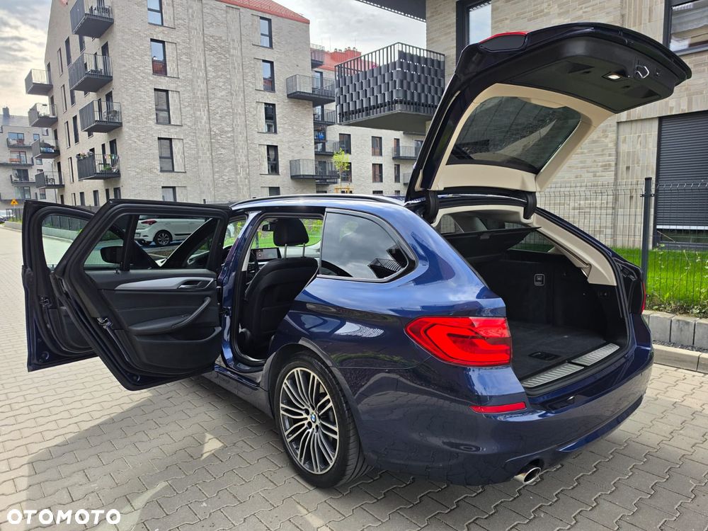 BMW Seria 5 530d Sport Line - 20