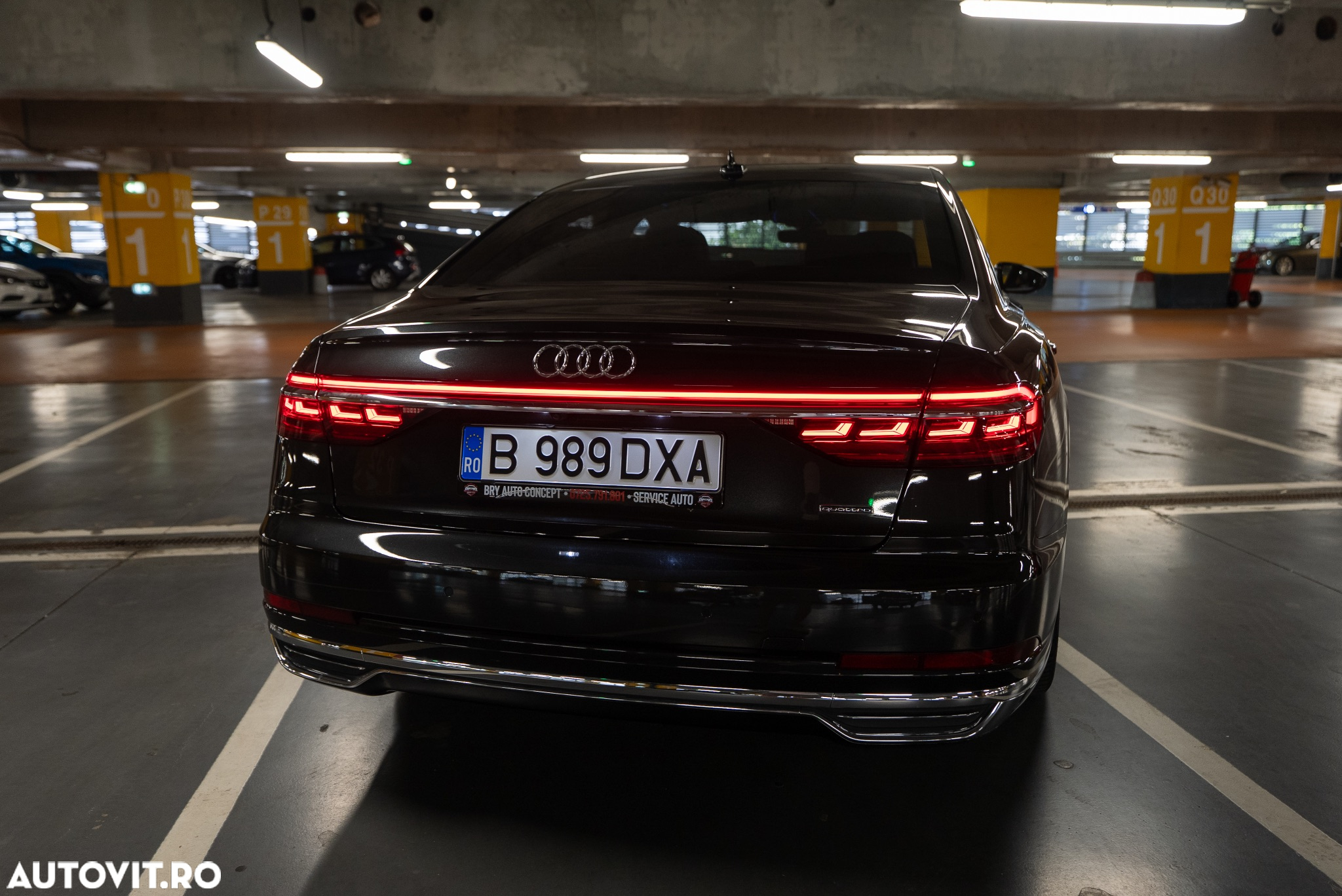 Audi A8 3.0 50 TDI quattro Tiptronic - 6