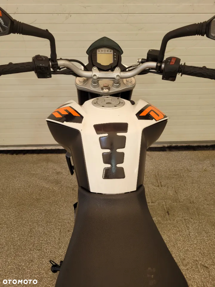 KTM SMC - 31