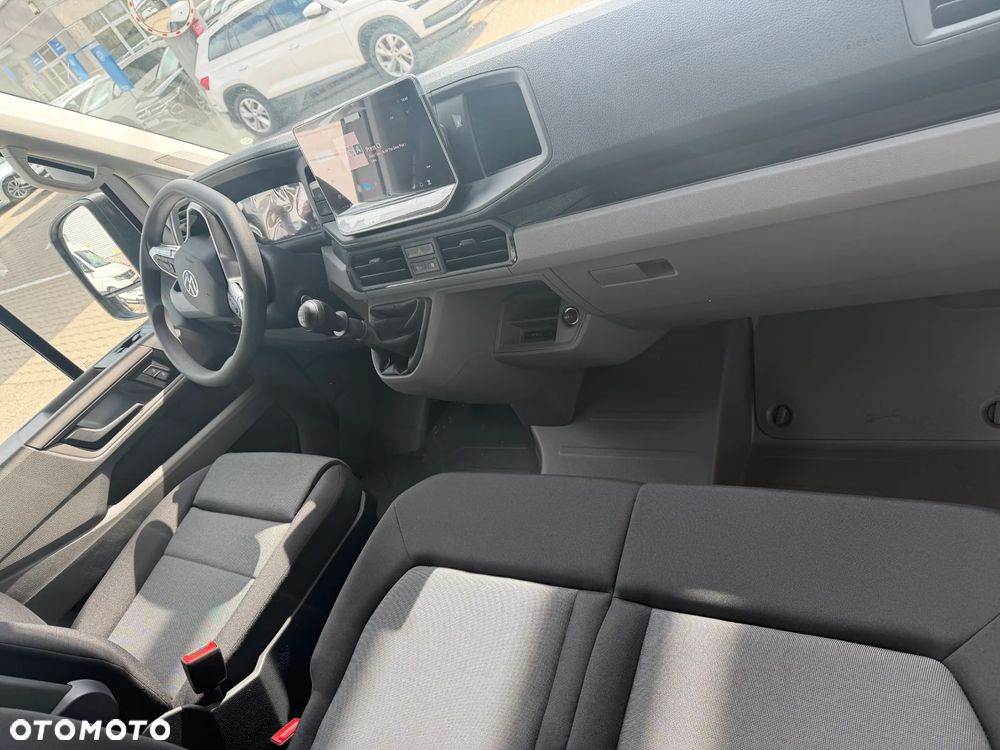 Volkswagen Crafter - 13