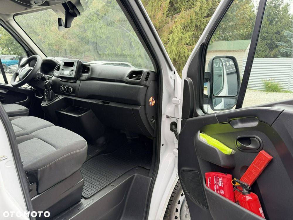 Renault Master - 9