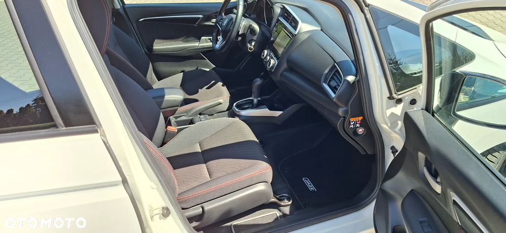 Honda Jazz 1.5 i-VTEC Dynamic (ADAS/Honda Connect+) CVT - 27