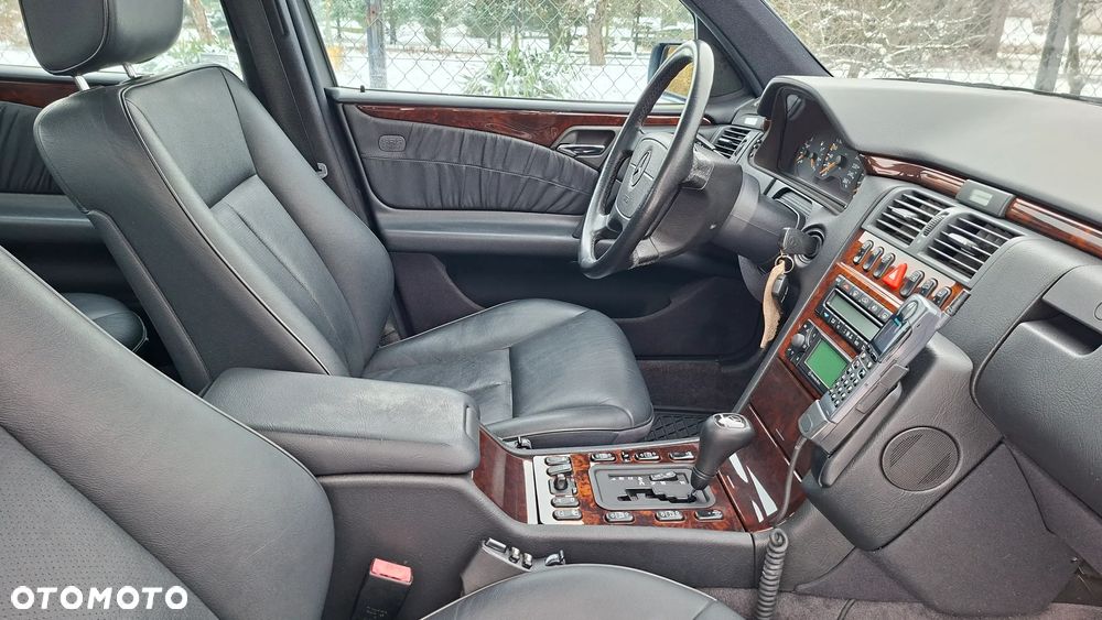 Mercedes-Benz Klasa E 430 Avantgarde - 14