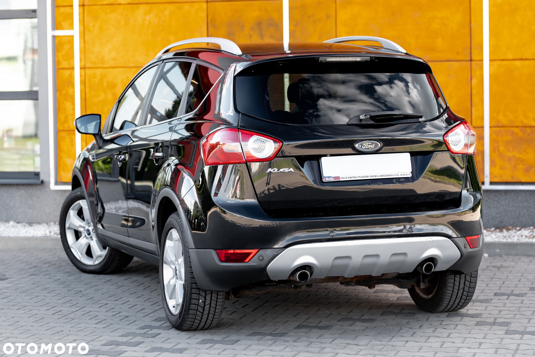 Ford Kuga 2.5 4x4 Titanium - 12