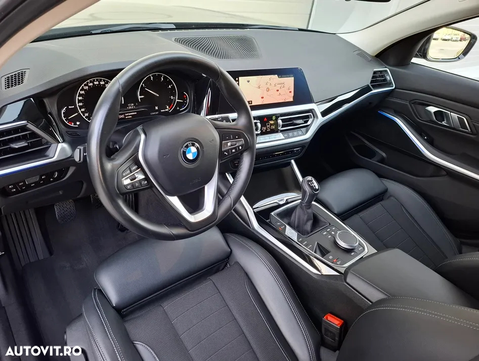 BMW Seria 3 320d Sport Line Shadow - 2